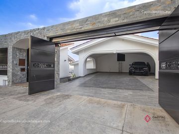 Espectacular Vista Casa Lujo en Bugambilias sur