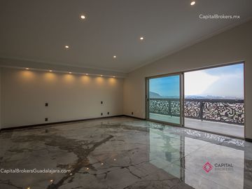 Espectacular Vista Casa Lujo en Bugambilias sur
