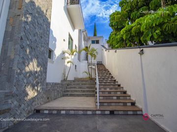 Espectacular Vista Casa Lujo en Bugambilias sur