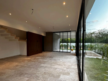 CASA EN VENTA EN MÉRIDA, PRIVADA PASEOS DEL COUNTRY, MAYO 2023