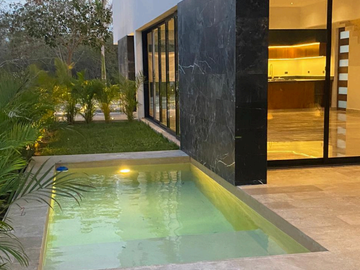 CASA EN VENTA EN MÉRIDA, PRIVADA PASEOS DEL COUNTRY, MAYO 2023