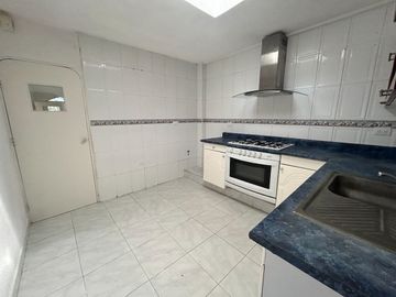 CASA EN VENTA, UNA PLANTA 