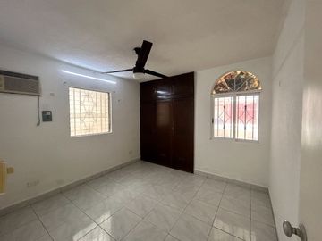 CASA EN VENTA, UNA PLANTA 