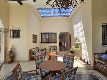 HOTEL BOUTIQUE EN VENTA UBICADO EN EL CENTRO HISTORICO DE MERIDA, YUCATAN.