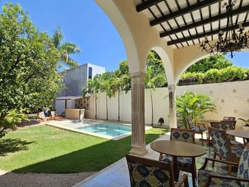 HOTEL BOUTIQUE EN VENTA UBICADO EN EL CENTRO HISTORICO DE MERIDA, YUCATAN.