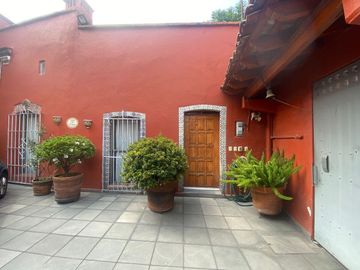 CASA EN VENTA EN COYOACAN BARRIO SANTA CATARINA