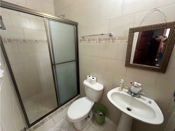 ALQUILER O VENTA DE AMPLIA Y HERMOSA CASA EN PENONOME