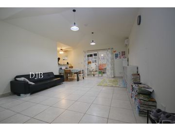 VENTA DE CASA EN ESQUINA EN PLAYA DORADA