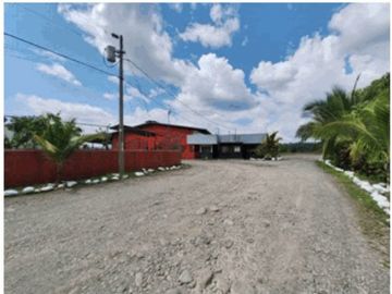 Se VENDE Terreno y Edificio en Paso Canoa, Provincia de Chiriquí