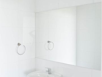 Oficina en Venta en Av el Salto 4001