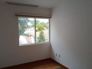 Excelente casa cerca de Santa Fe