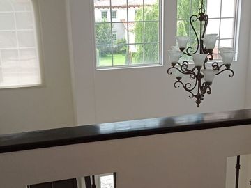Excelente casa cerca de Santa Fe