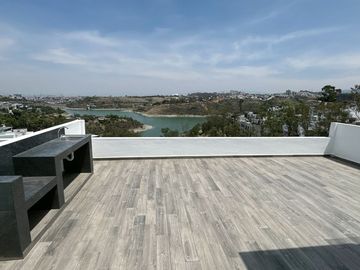 ¡Tu Hogar de Ensueño en Fraccionamiento Aqua 3 Lago Esmeralda!