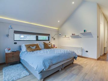 Moderna y elegante casa en sector privilegiado de Pedro de Valdivia Norte