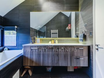 Moderna y elegante casa en sector privilegiado de Pedro de Valdivia Norte