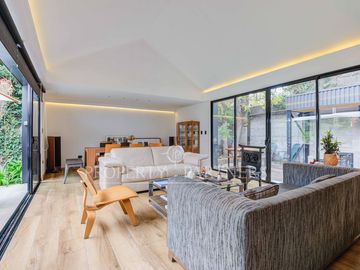 Moderna y elegante casa en sector privilegiado de Pedro de Valdivia Norte