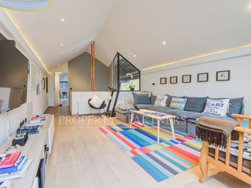 Moderna y elegante casa en sector privilegiado de Pedro de Valdivia Norte