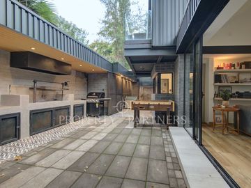 Moderna y elegante casa en sector privilegiado de Pedro de Valdivia Norte