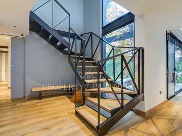 Moderna y elegante casa en sector privilegiado de Pedro de Valdivia Norte