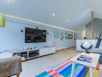 Moderna y elegante casa en sector privilegiado de Pedro de Valdivia Norte