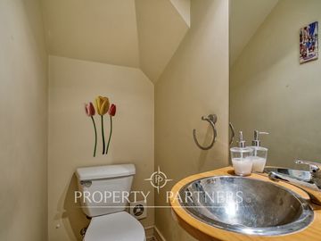 Venta de hermosa casa en condominio en Quebrada de Macul, Peñalolén