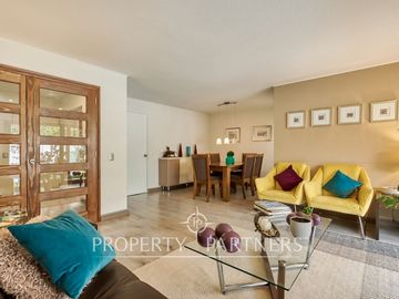 Venta de hermosa casa en condominio en Quebrada de Macul, Peñalolén