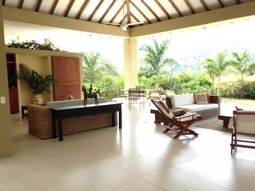 VENTA de CASAS en VILLETA