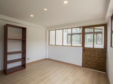 VENTA de CASAS en LA CALERA