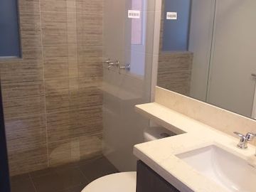 VENTA de APARTAMENTO en MADRID