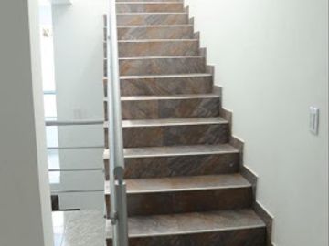 VENTA de CASAS en MELGAR