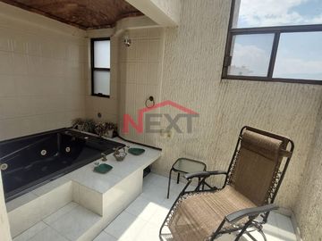 CASA EN ESQUINA EN VENTA COL. CUMBRES