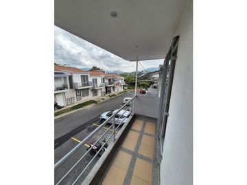 VENDO CASA  EN DOSQUEBRADAS