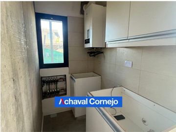 VENTA Casa al agua en Riberas, Puertos (3 dormitorios, dependencia, jardin con vista al lago) acepta financiación!