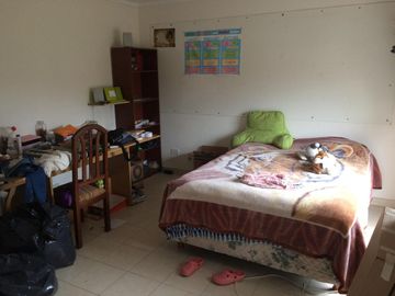 Casas en venta - 8 Dormitorios 2 Baños - Cocheras - 350Mts2 - Miramar