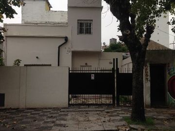 Departamento Tipo Casa en venta en Lanus Oeste
