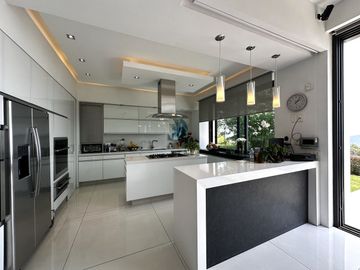 Residencia en VENTA en el CIELO COUNTRY CLUB, Tlajomulco de Zuñiga