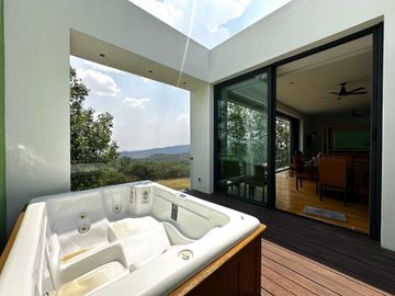Residencia en VENTA en el CIELO COUNTRY CLUB, Tlajomulco de Zuñiga
