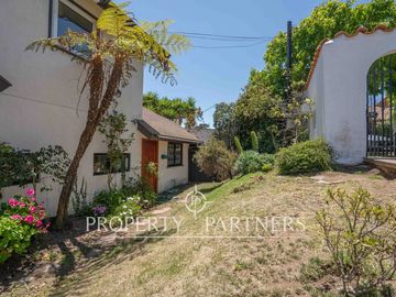 Venta de acogedora casa en Bosques de Montemar, Concón