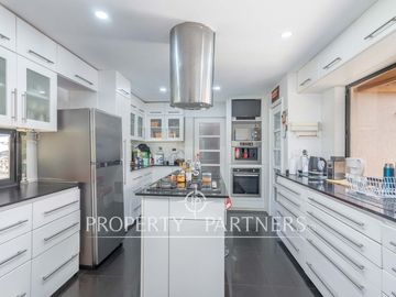 Venta de acogedora casa en Bosques de Montemar, Concón
