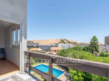 Venta de acogedora casa en Bosques de Montemar, Concón