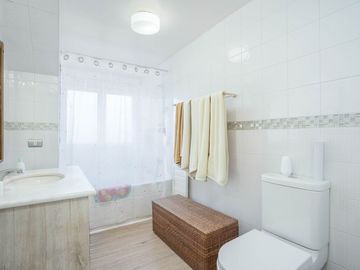 Linda casa en venta en Bosques deMontemar, Concon