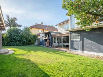 Linda casa en venta en Bosques deMontemar, Concon