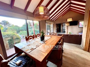 Se vende linda casa en Parque Mantagua