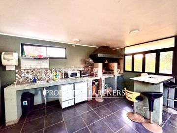 Se vende linda casa en Parque Mantagua