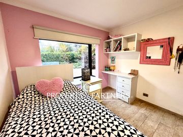 Se vende linda casa en Parque Mantagua