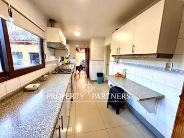 Se vende linda casa en Parque Mantagua