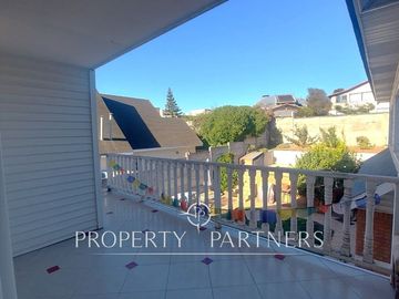 Gran casa en Bosques de Montemar