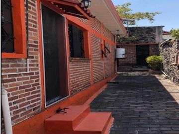 HERMOSA CASA EN YAUTEPEC (OAXTEPEC, MORELOS)