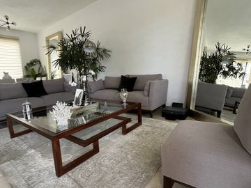 Casa en VENTA en Hacienda Valbuena