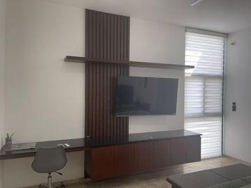 Casa Amplia con 3 recámaras, piscina, amenidades.
